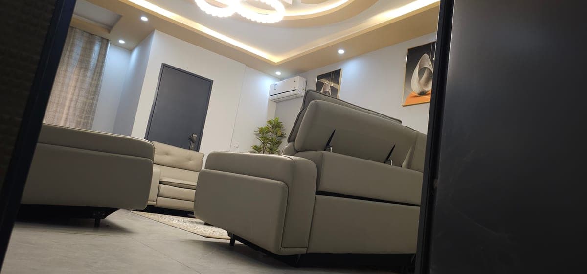 Salon d'un appartement meublé de 2 chambres